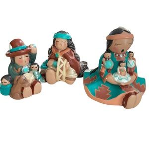 three figures  Storyteller   Whitefeather Studios Arizona